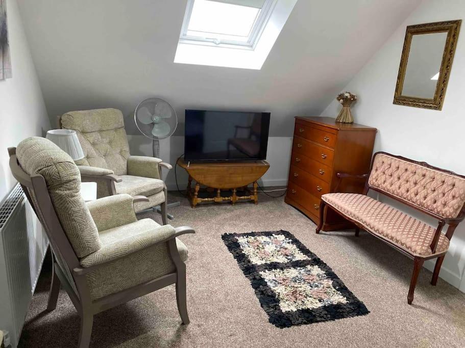 Helens Haven First Floor Apartment Via Stairs بريستون المظهر الخارجي الصورة